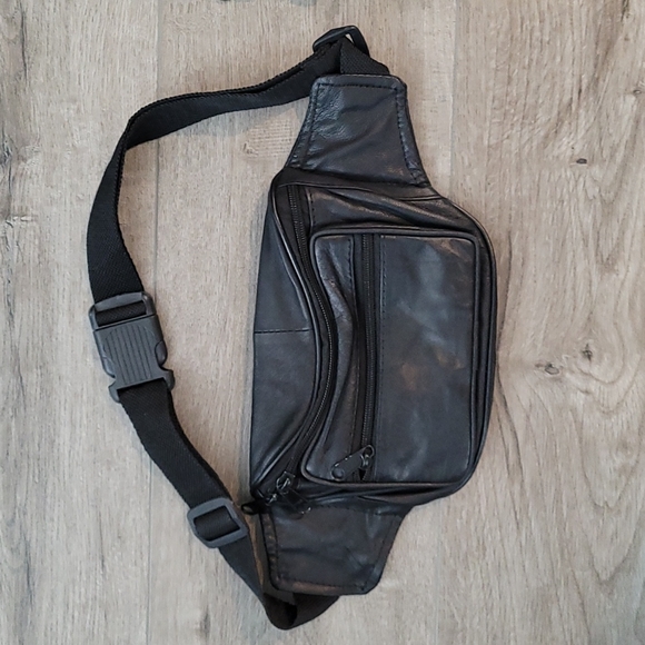 Leather Fannie pack & Small side satchel, NWOT. - Picture 3 of 3